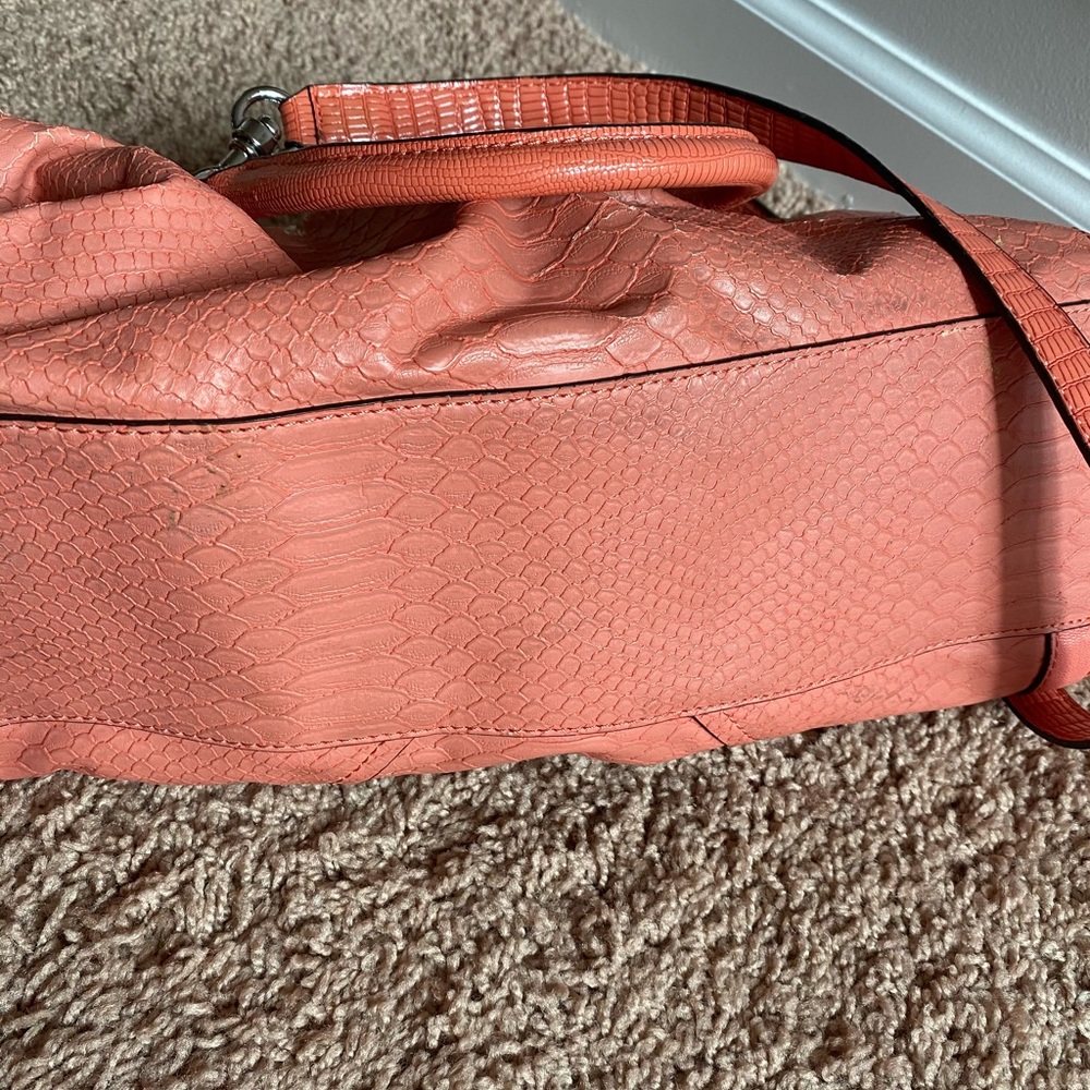 Used Guess bag - Picture 4 of 5